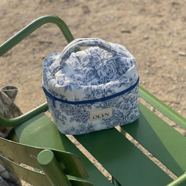 Vanity Toile de Jouy