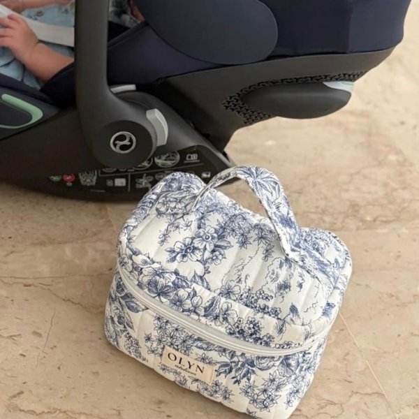 Vanity Toile de Jouy