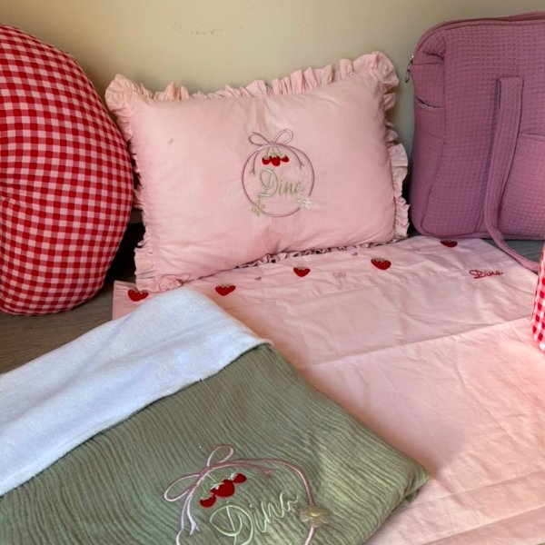 Pack linge bébé FRAISE 🍓